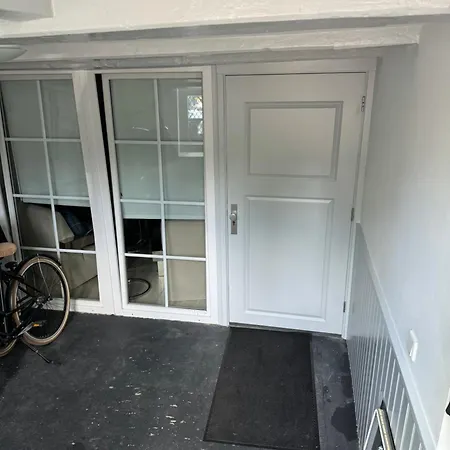 Unique Royal Basement * アムステルダム