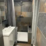 Apartment Unique Royal Basement