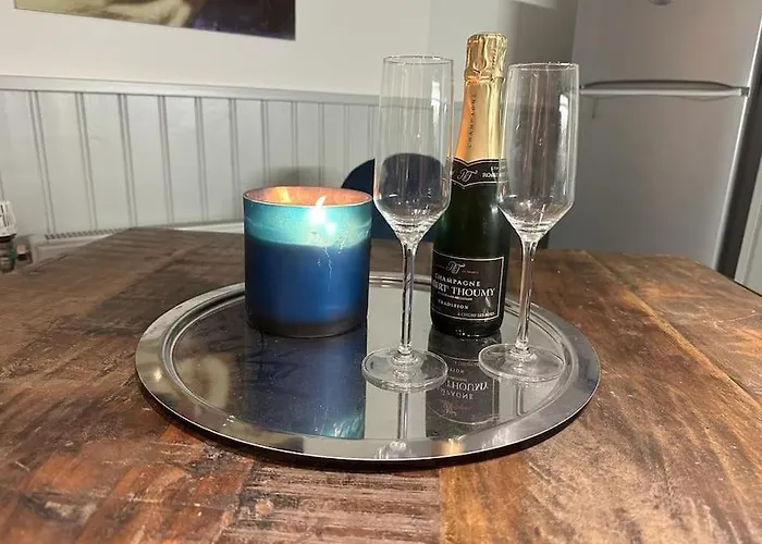 דירה Unique Royal Basement *